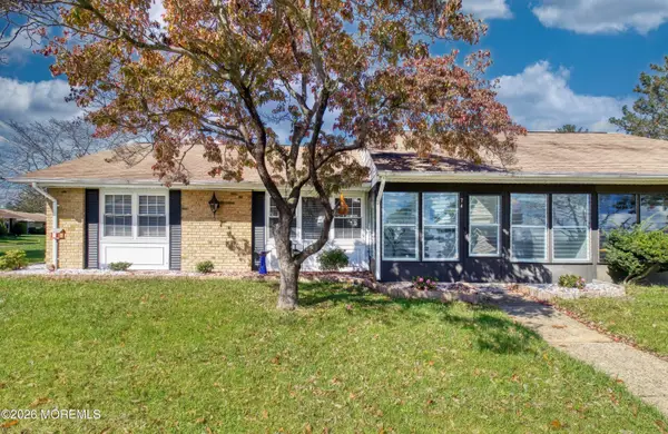 7A Yorkshire Court, Manchester, NJ 08759