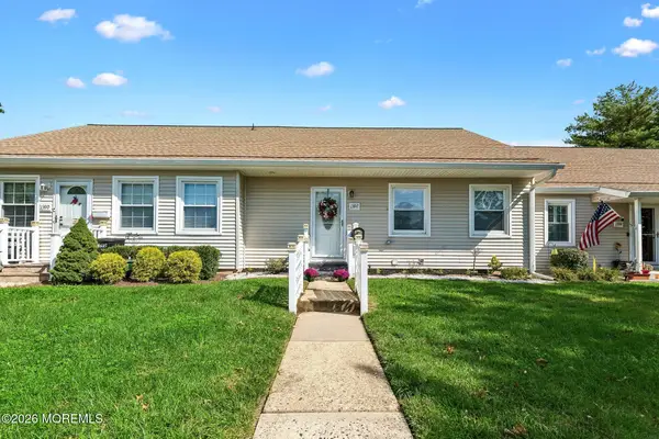 139 Wein Market #C, Freehold, NJ 07728