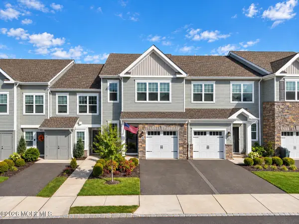 40 Chapel Lane, Wall, NJ 07753