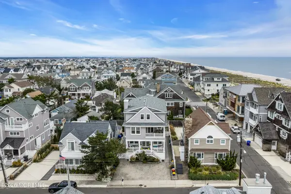 26 5th Avenue, Lavallette, NJ 08735