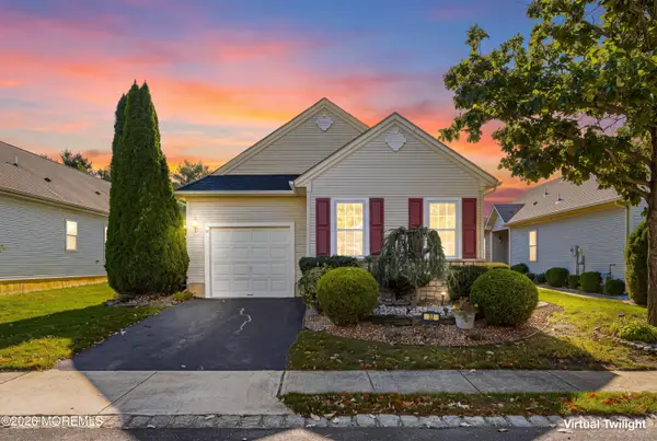 32 Gabriella Circle, Manchester, NJ 08759