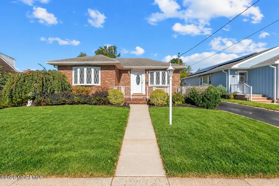 176 Grenville Street, Woodbridge, NJ 07095 - #2