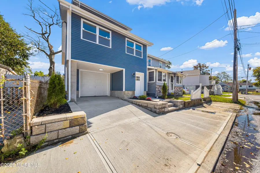 18 Campview Avenue, Keansburg, NJ 07734 - #3