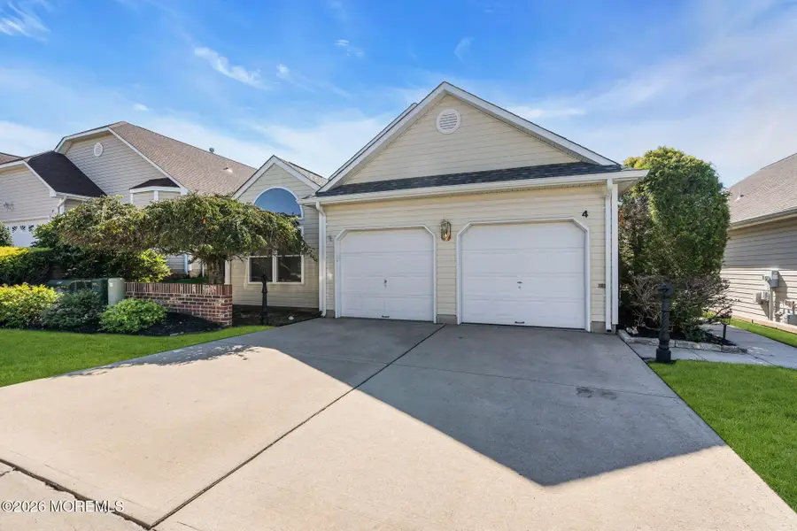 4 Woodburn Road, Manahawkin, NJ 08050 - #2