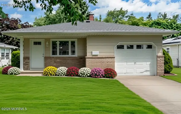 106 Fort De France Avenue, Toms River, NJ 08757