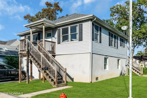 160 Twilight Avenue, Keansburg, NJ 07734