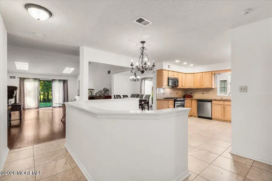 19 Hampton Drive, Marlboro, NJ 07746 - #2
