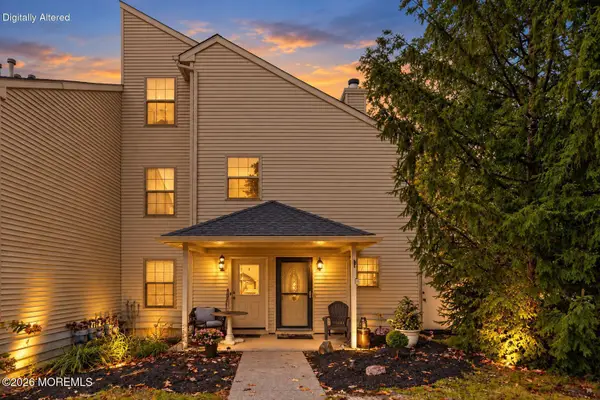 111 Violet Lane, Jackson, NJ 08527