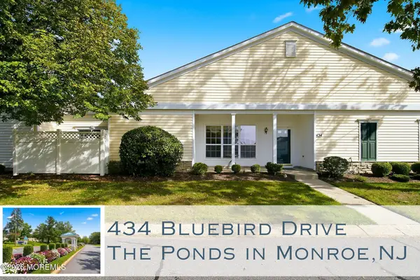 434 Bluebird Drive, Monroe, NJ 08831