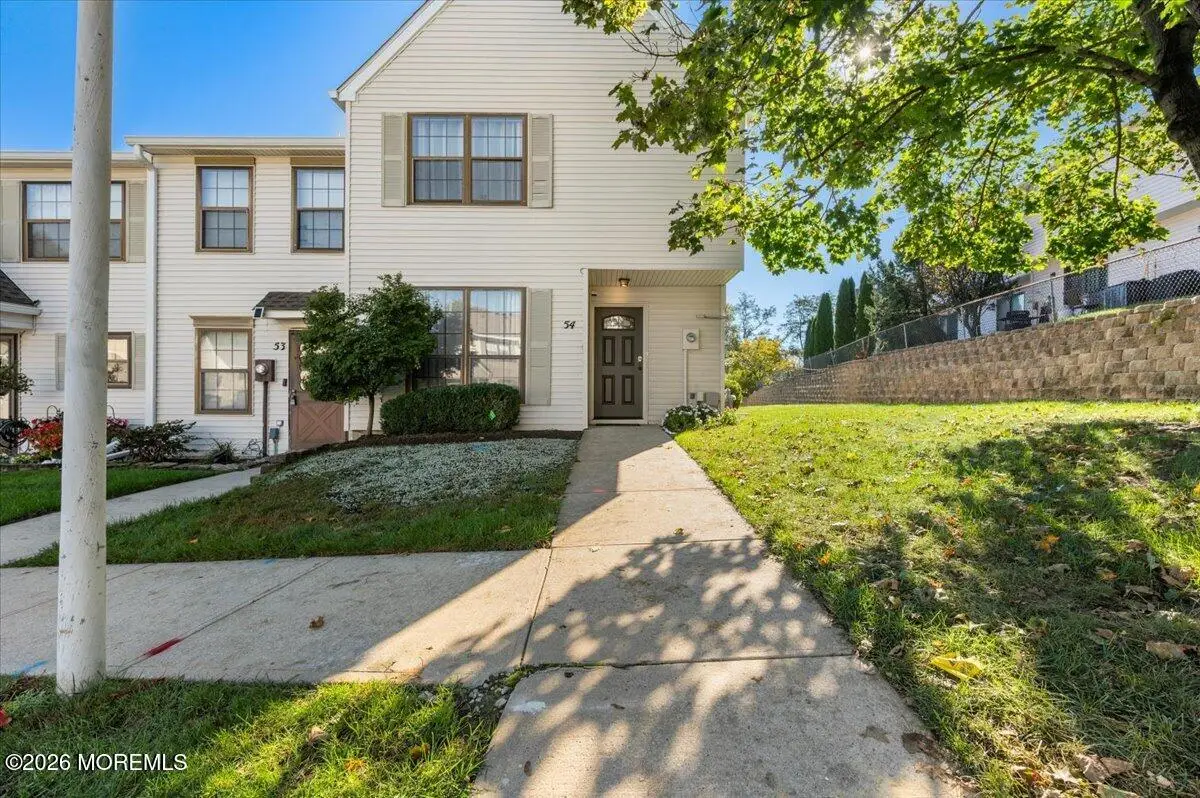 54 Queens Way, Englishtown, NJ 07726 - #1