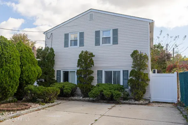 12 Jacobson Street, Sayreville, NJ 08872