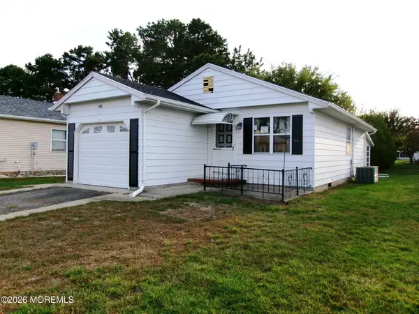 146 Davenport Road, Toms River, NJ 08757