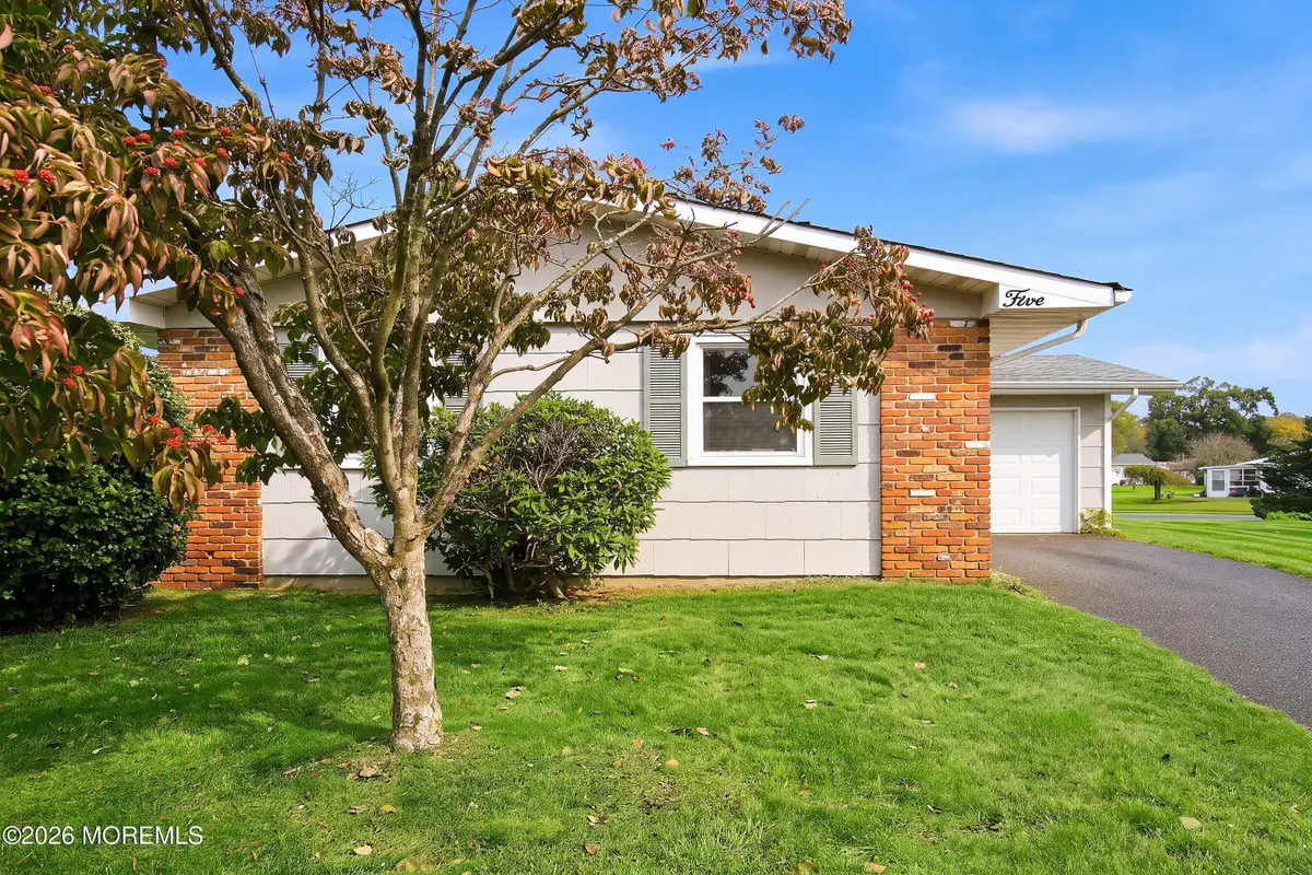5 Thomas Court, Brick, NJ 08724 - #1