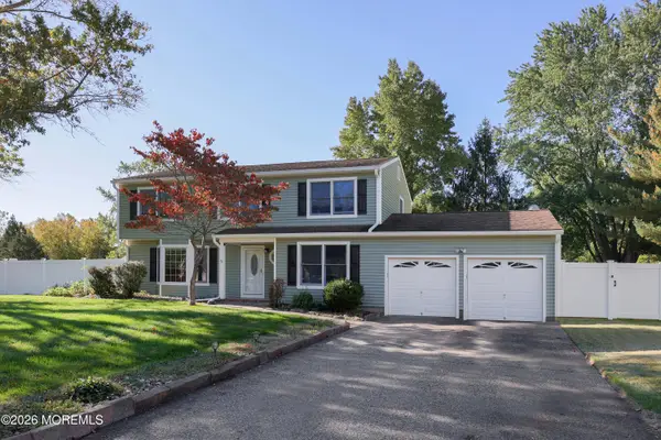 104 Hailey Court, Manchester, NJ 08759