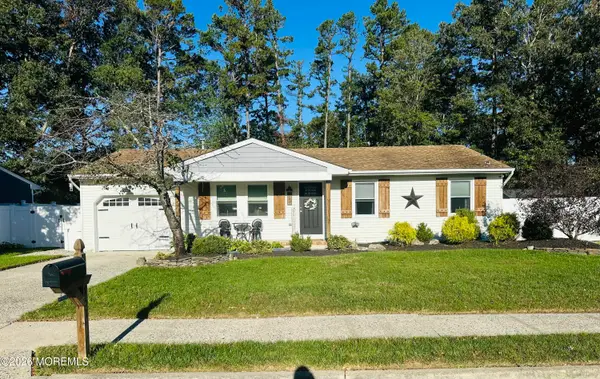 751 Oak Road, Lanoka Harbor, NJ 08734