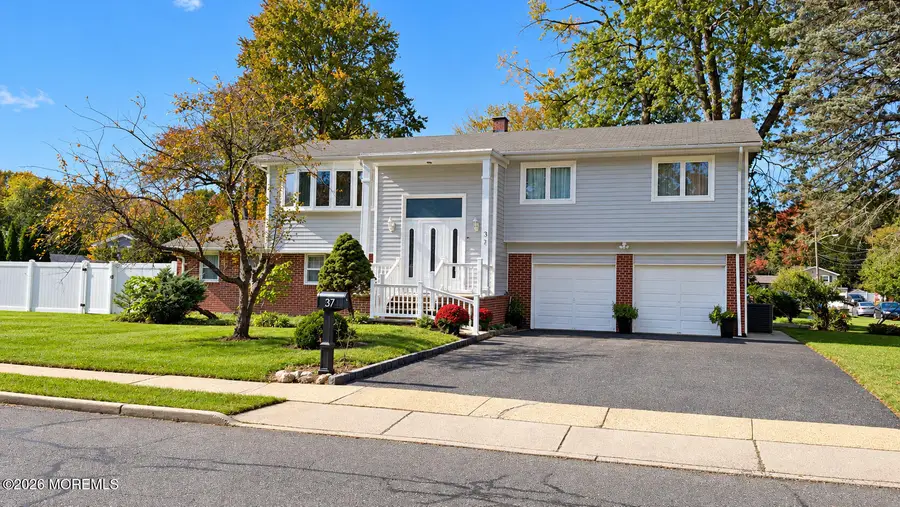 37 Valley Vale Drive, Old Bridge, NJ 08857 - #2