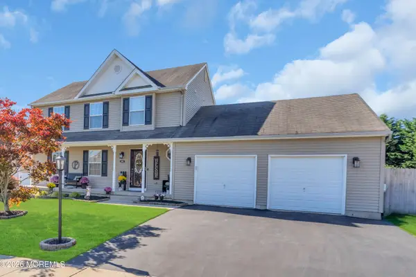 27 Falkinburg Drive, Little Egg Harbor, NJ 08087