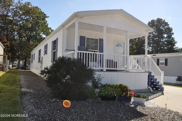 7 Fox Street, Whiting, NJ 08759