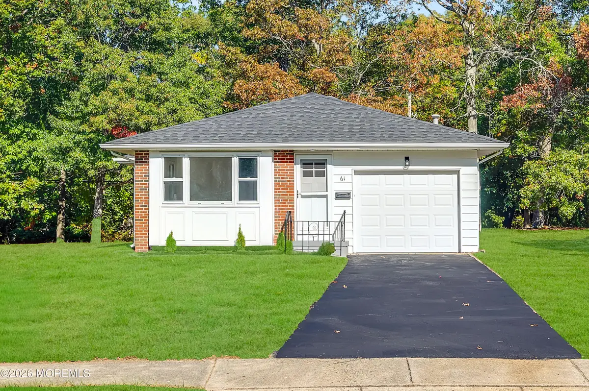 61 Heather Narrows, Toms River, NJ 08755 - #1