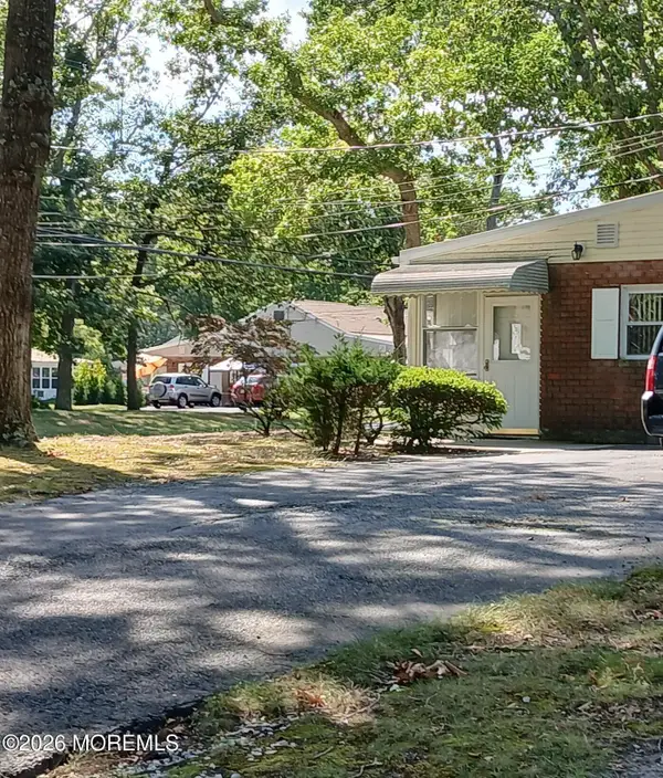 4 A Cedar Street #A, Toms River, NJ 08757