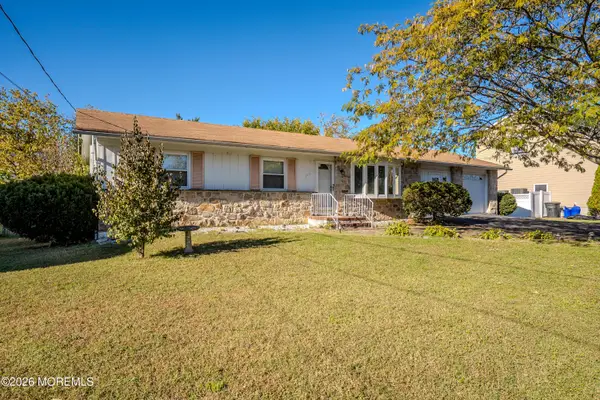 125 Floyd Avenue, Union Beach, NJ 07735