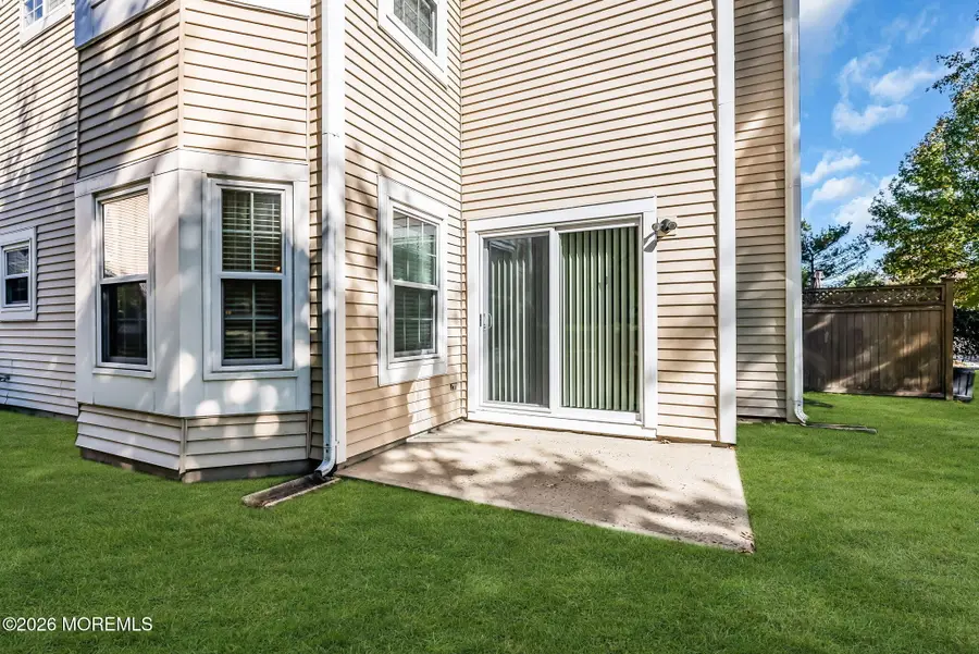 8 Shire Place, Tinton Falls, NJ 07753 - #3