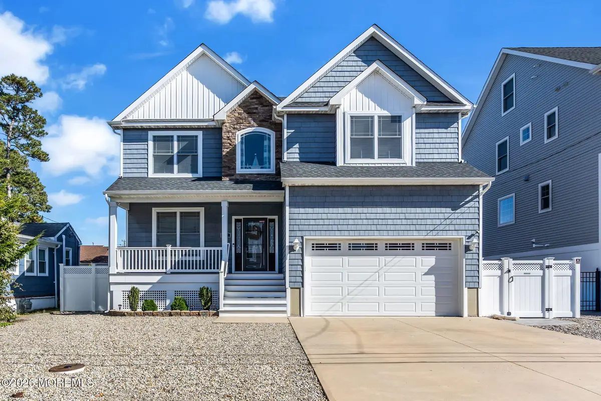 24 Woodhaven Road, Toms River, NJ 08753 - #1
