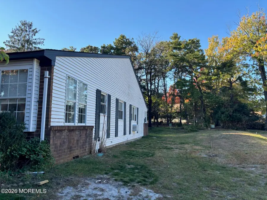 15 Deerfield Drive, Whiting, NJ 08759 - #3