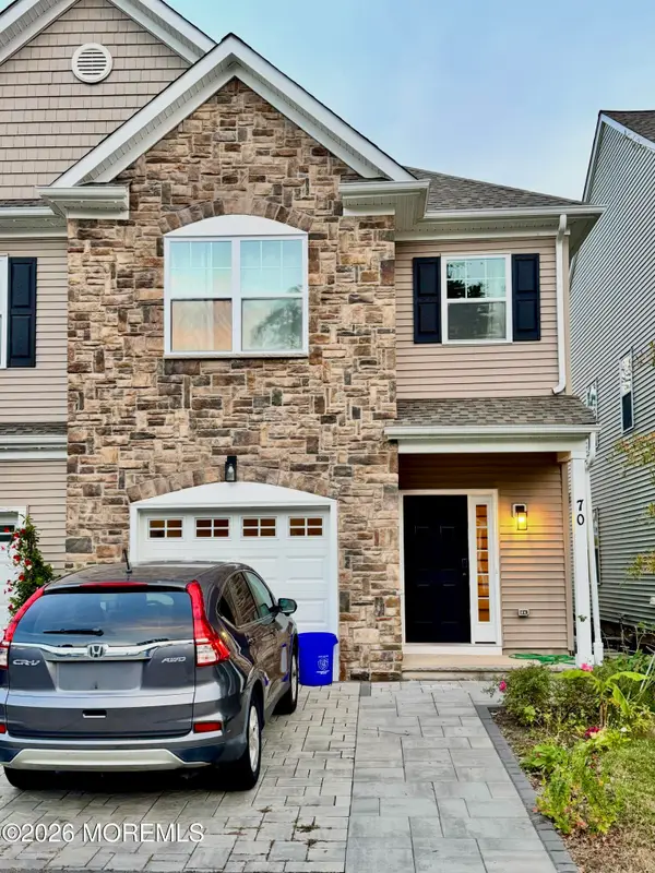 70 Orchard Street, Freehold, NJ 07728