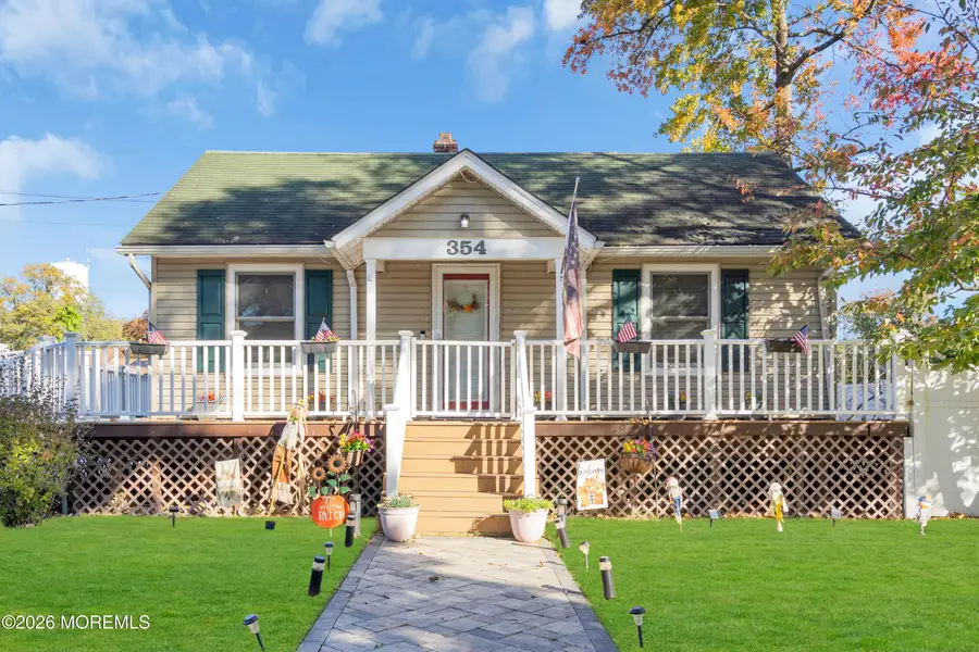 354 Beverly Drive, Cliffwood Beach, NJ 07735 - #2
