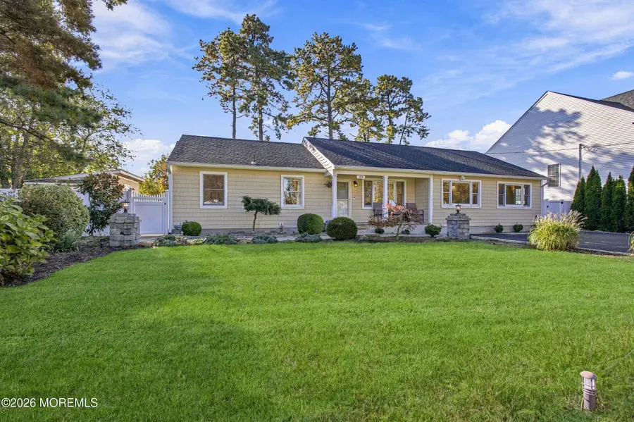 1208 Monmouth Avenue, Toms River, NJ 08757 - #3
