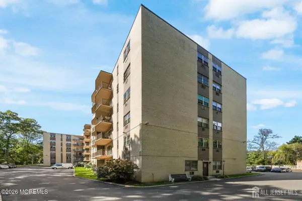 111 Chestnut Street #201, Cherry Hill, NJ 08002