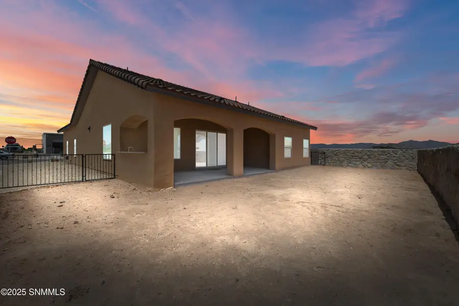 3906 Royal View Street, Las Cruces, NM 88012 - #3