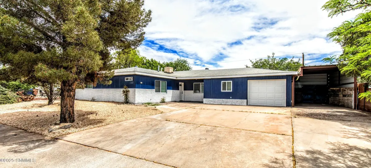 1610 Country Club Circle, Las Cruces, NM 88001 - #1