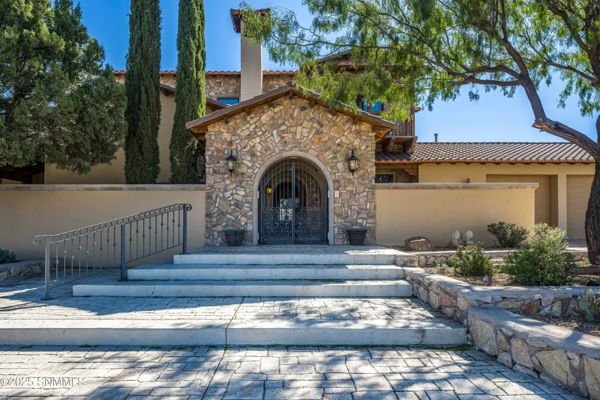 7165 Lake Lucero Loop, Las Cruces, NM 88011 - Image #1