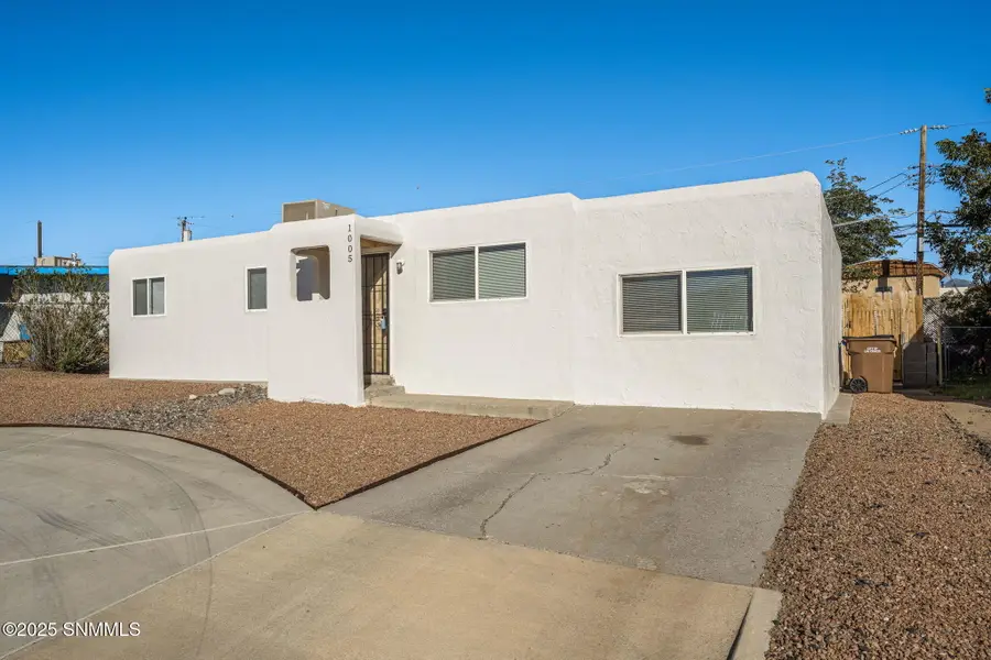 1005 Stull Drive, Las Cruces, NM 88001 - Image #3