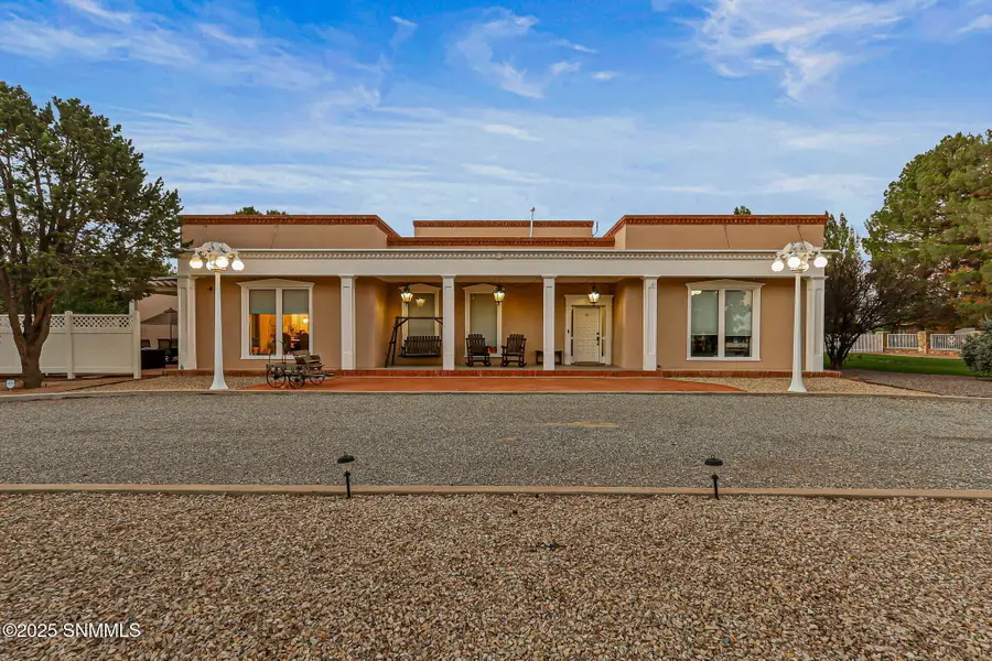 3820 Paradise Lane, Las Cruces, NM 88007 - Image #2