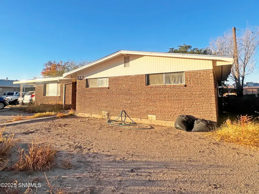 220 W Chestnut Avenue, Las Cruces, NM 88005 - Image #2