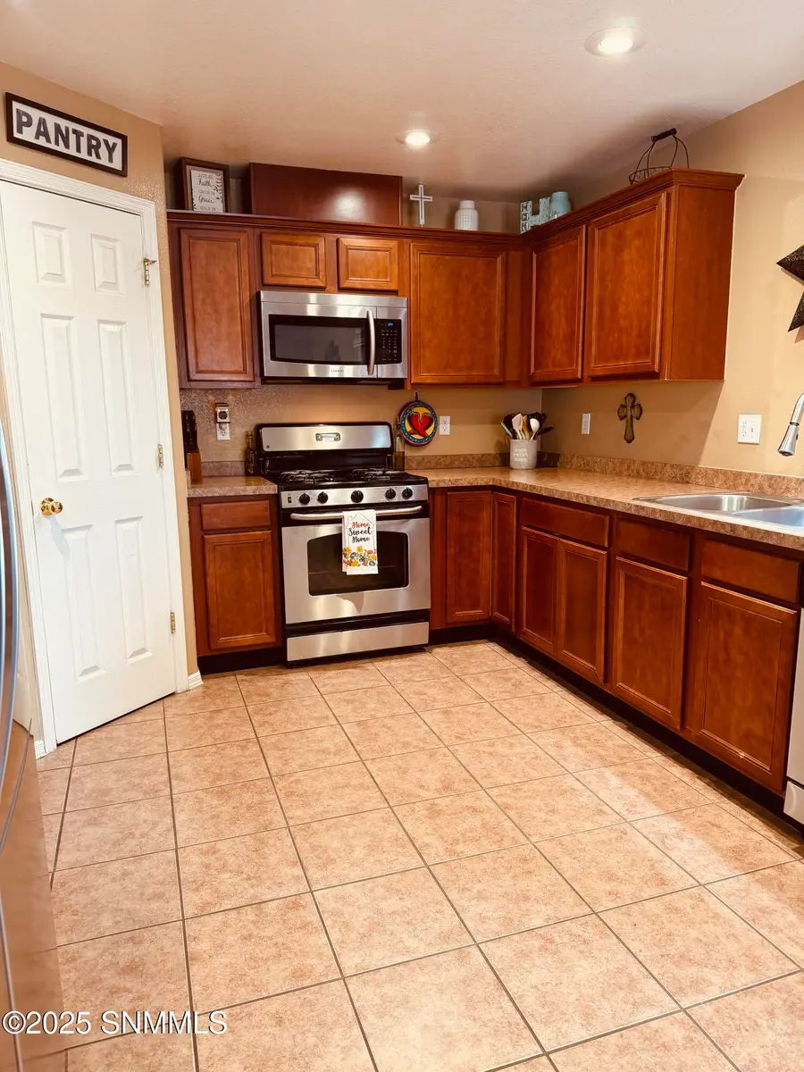 2921 San Miguel Court, Las Cruces, NM 88007 - Image #3