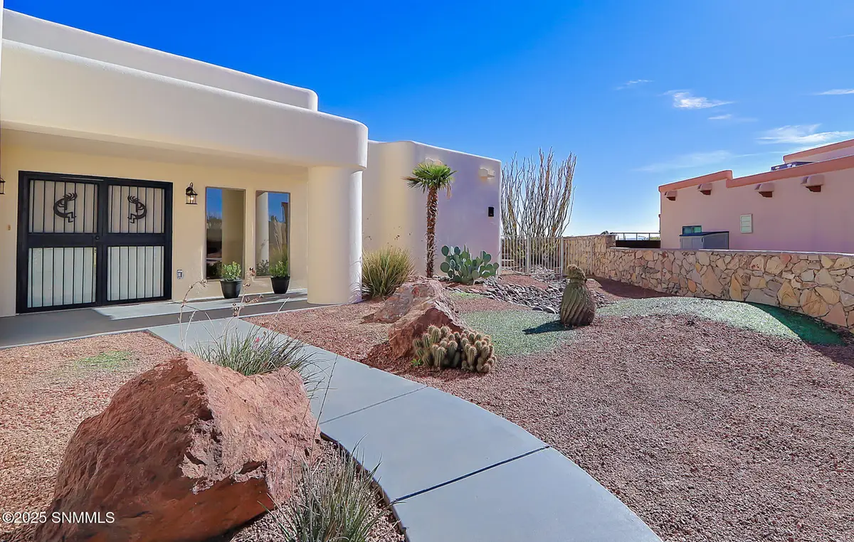 2031 Desert Springs Court, Las Cruces, NM 88011 - Image #1