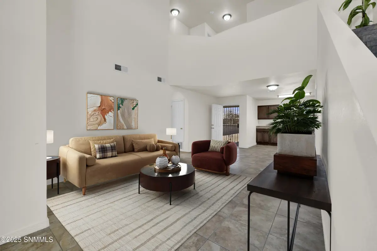 1117 Hatfield Road, Las Cruces, NM 88007 - Image #1