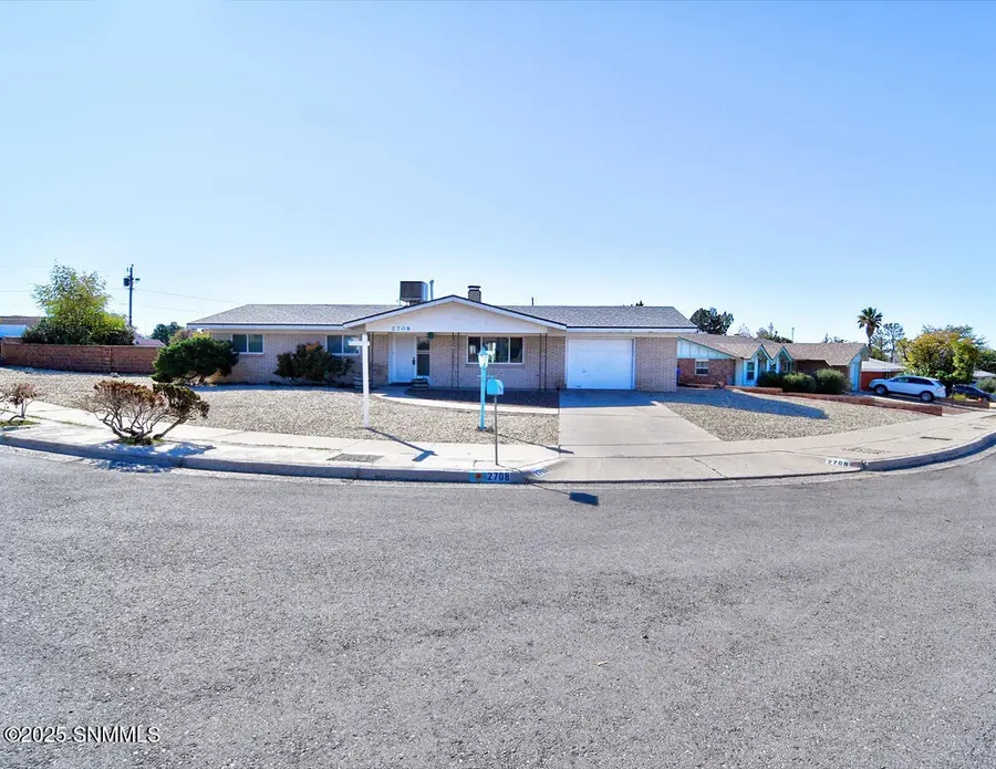 2708 Ridgeway Court, Las Cruces, NM 88001 - Image #2