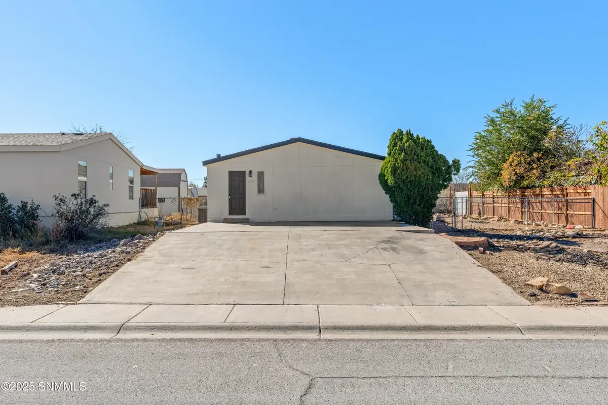 4221 Independence Loop, Las Cruces, NM 88005 - Image #1