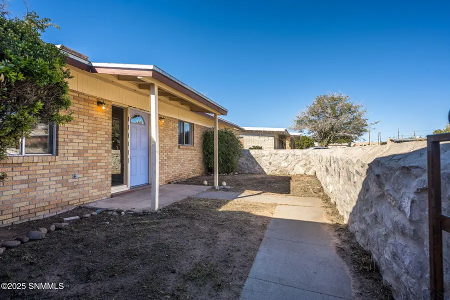 1836 Bromilow Street, Las Cruces, NM 88001 - Image #3