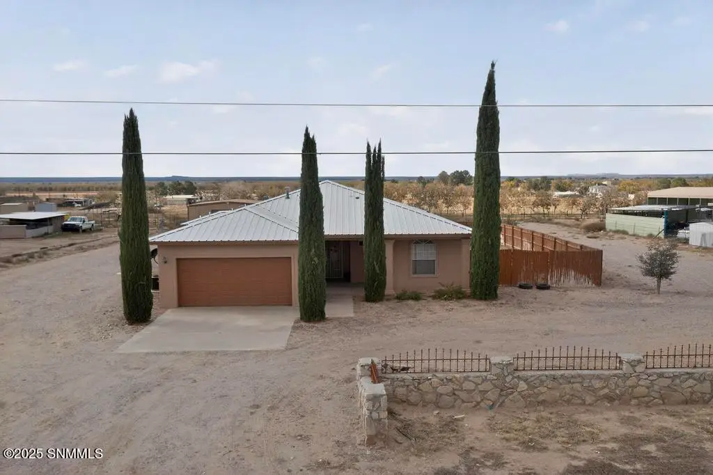9044 Roswell Road, Mesilla Park, NM 88047 - Image #1