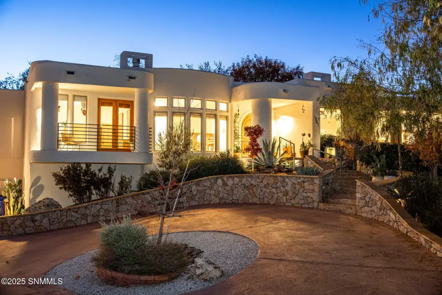 761 Loma Verde Lane, Las Cruces, NM 88011 - Image #2