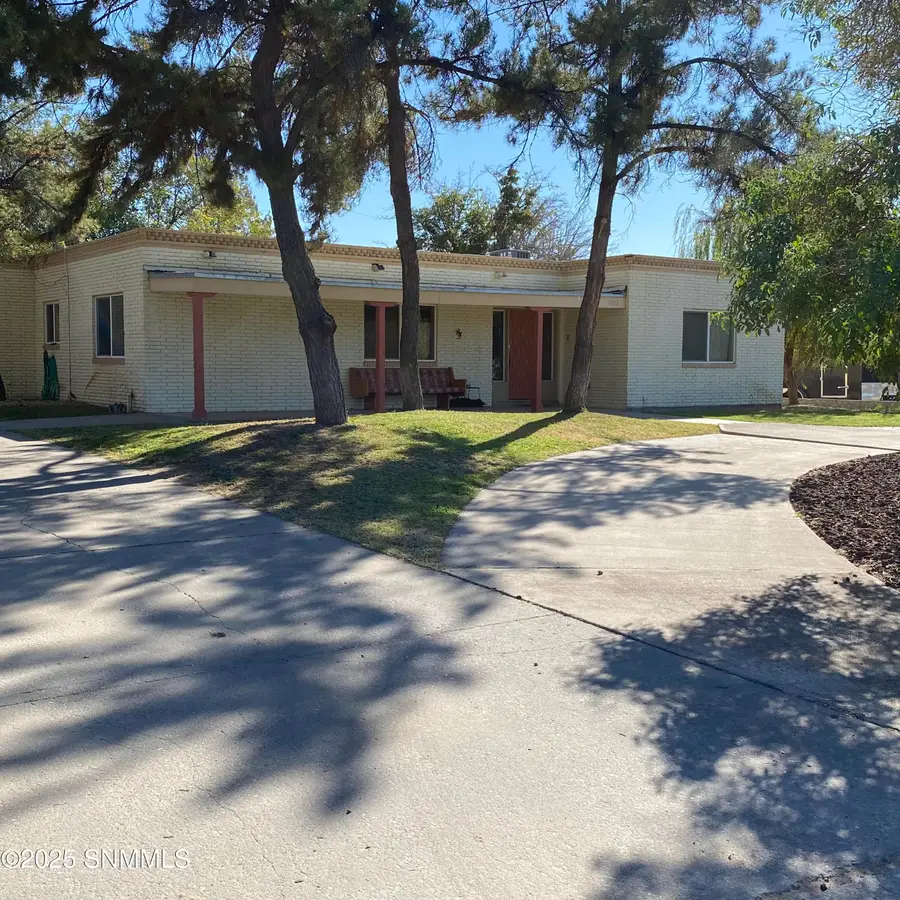 3002 Broadmoor Drive, Las Cruces, NM 88001 - Image #2