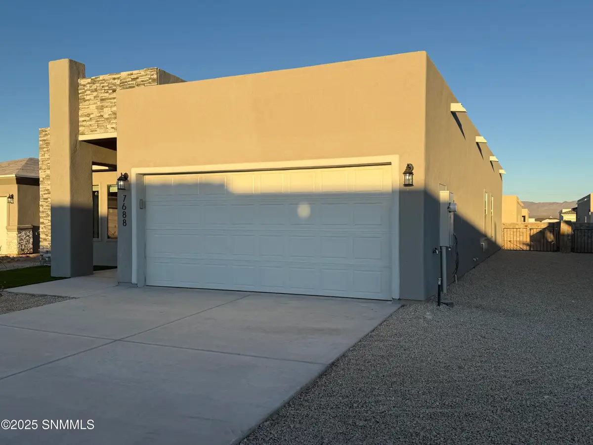 7688 Alila Way, Las Cruces, NM 88012 - Image #1