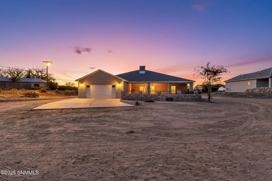 4020 Nemesh Drive, Las Cruces, NM 88005 - Image #2