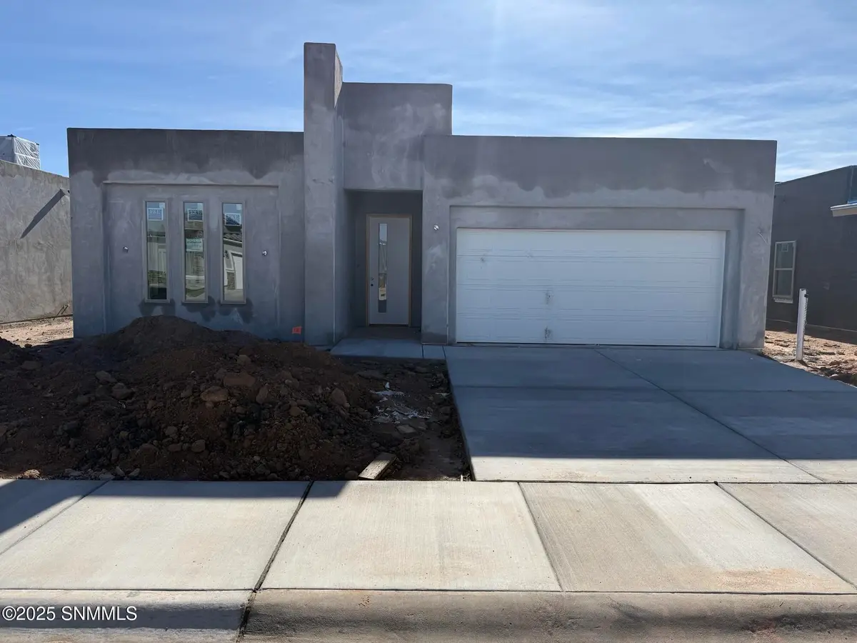 3718 Daybreak Street, Las Cruces, NM 88012 - Image #1